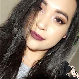 Meet your Posher, Adriana